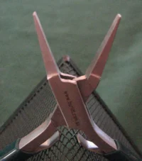 3432_flat-nose-plier-with-green-background